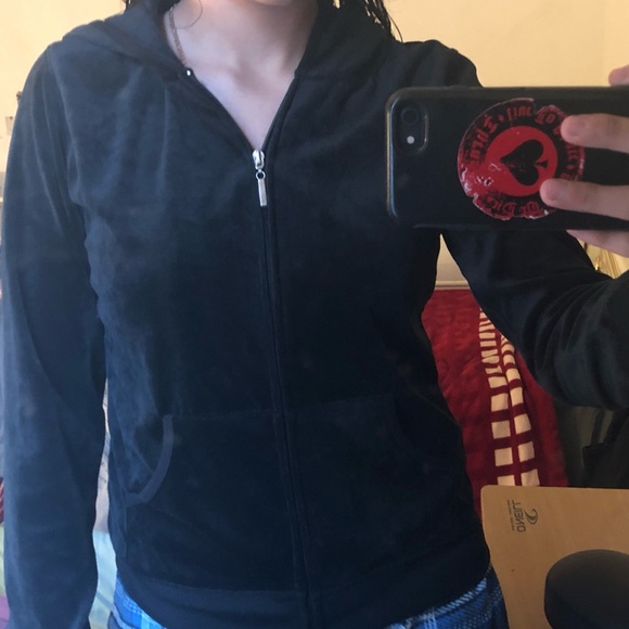 Black velvet sweater - Picture 2 of 2